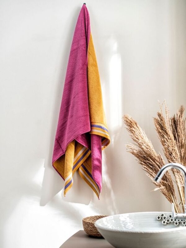 Zest Sunshine Rose Bath Towel