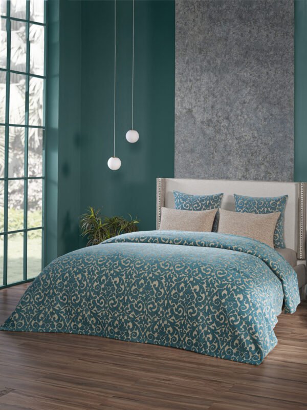Bed Cover - Image 2